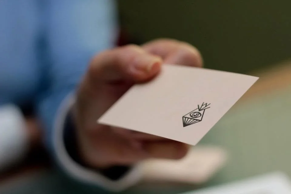 Letona card application
